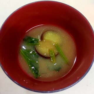 小松菜となすの味噌汁